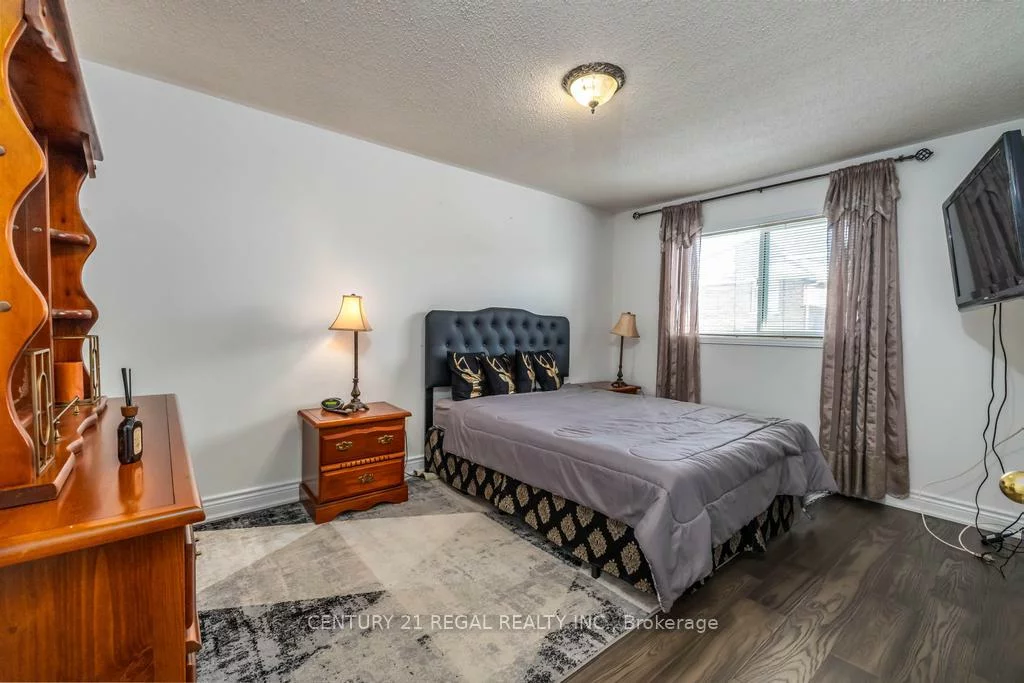 43, Waterton, Langstaff, Richmond Hill