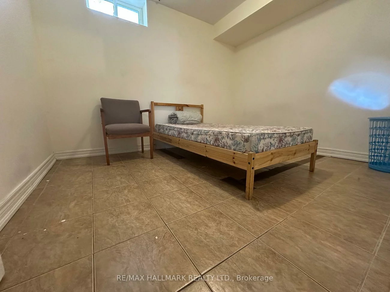 415, Marybay, Crosby, Richmond Hill