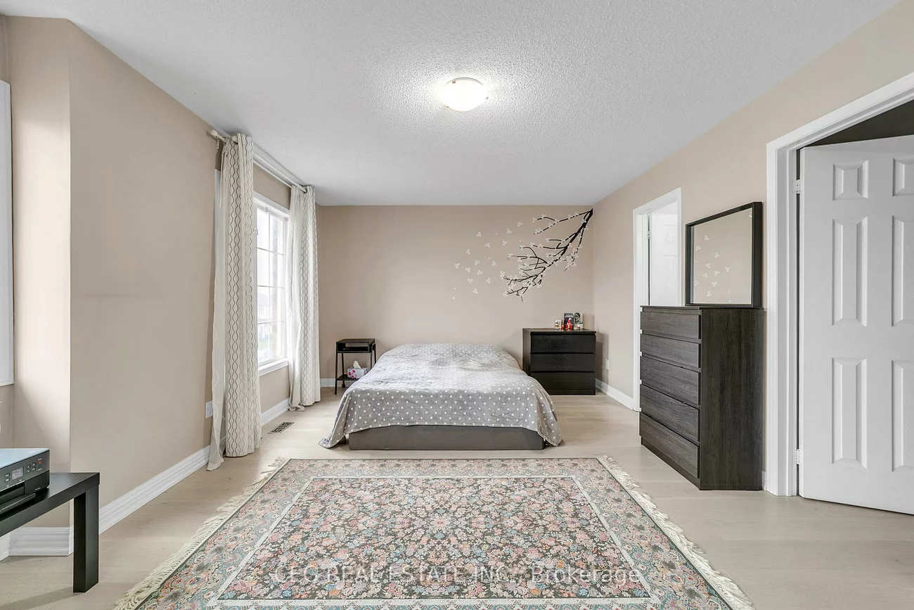 11, Holmwood, Oak Ridges, Richmond Hill
