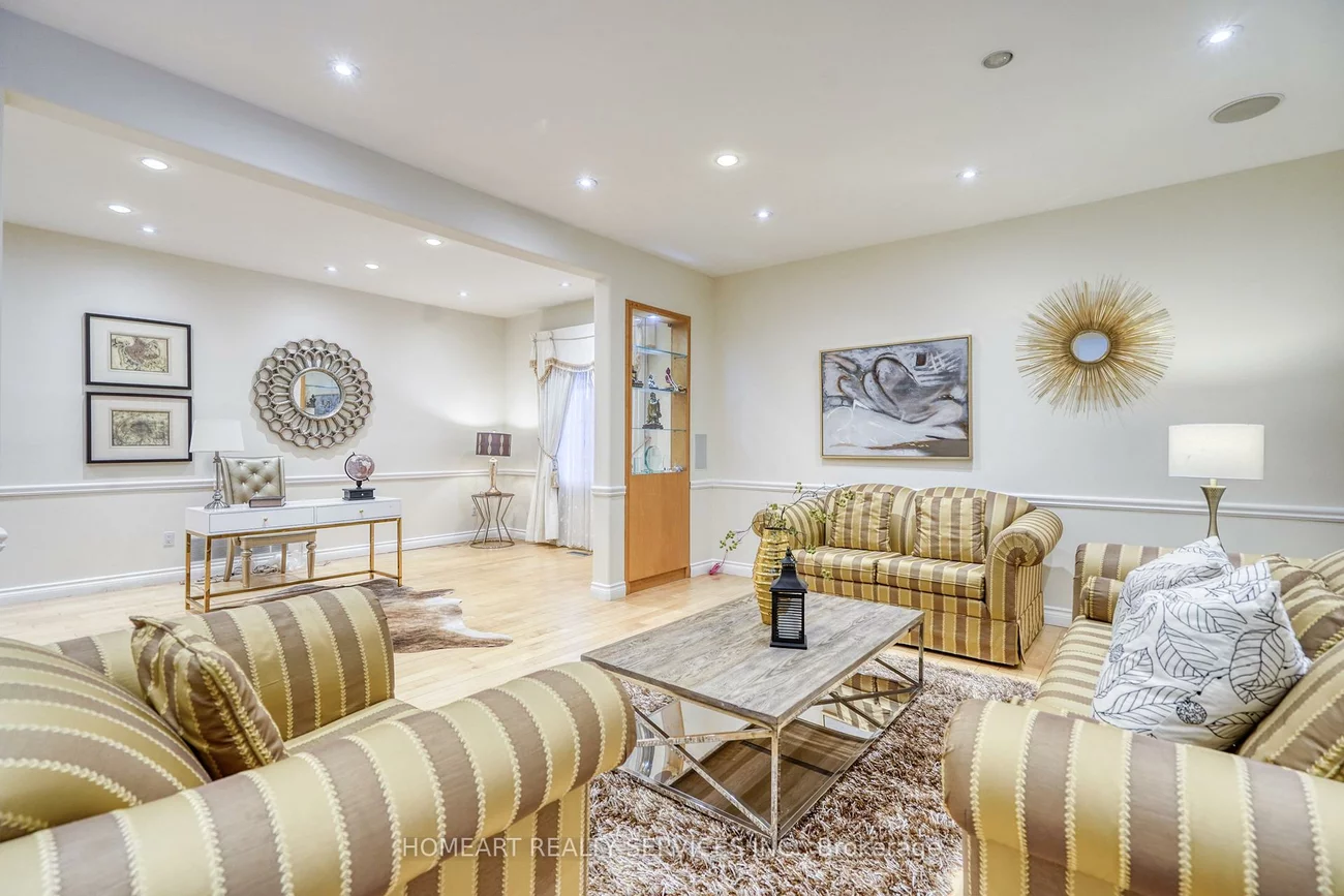 69, Ava, Bayview Hill, Richmond Hill