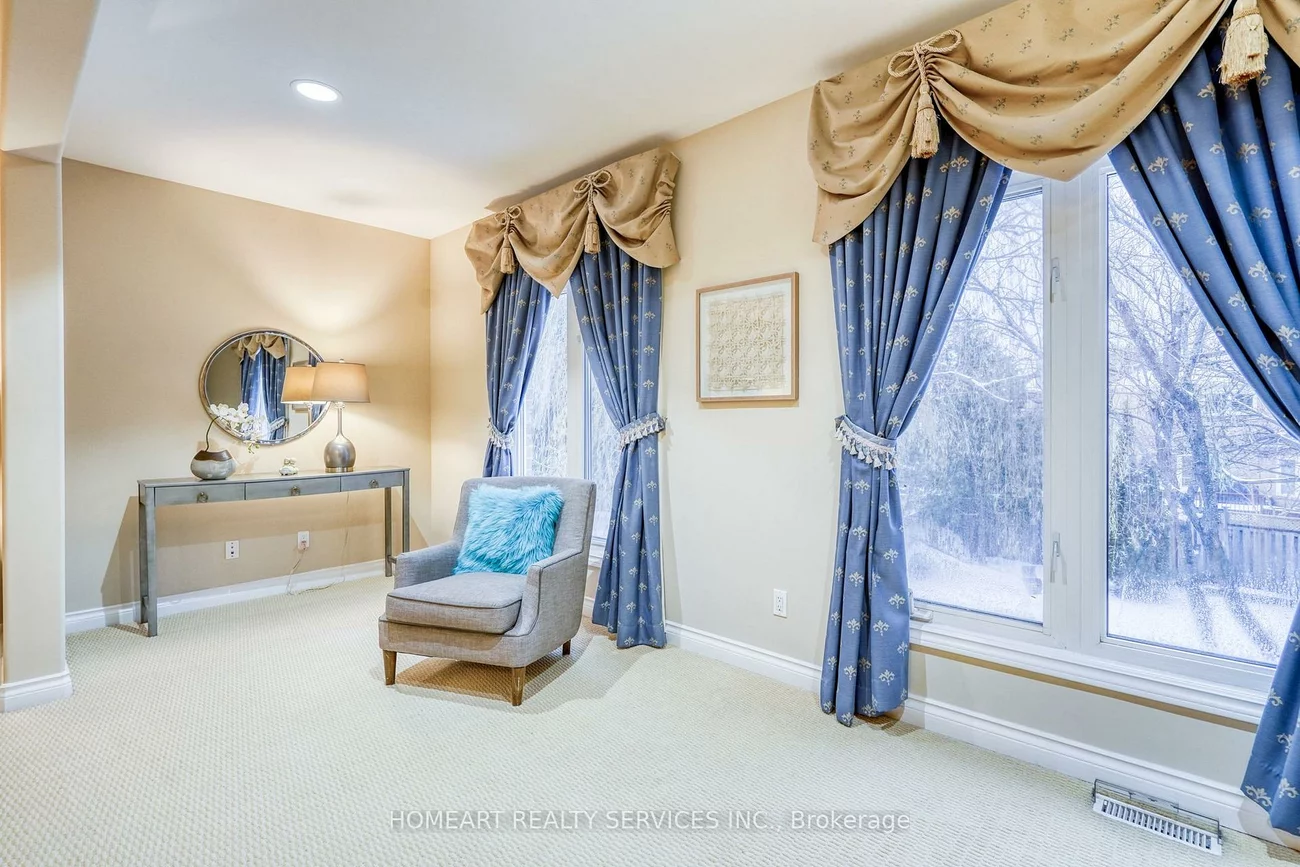 69, Ava, Bayview Hill, Richmond Hill