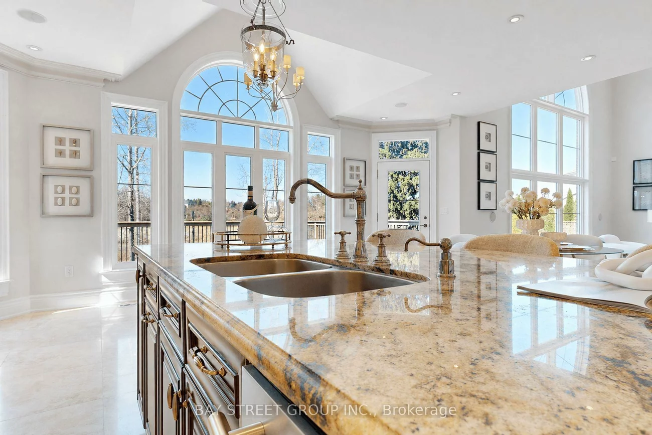 86, Snively, Oak Ridges Lake Wilcox, Richmond Hill