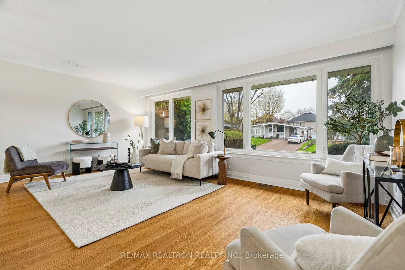 112, Trayborn, Mill Pond, Richmond Hill