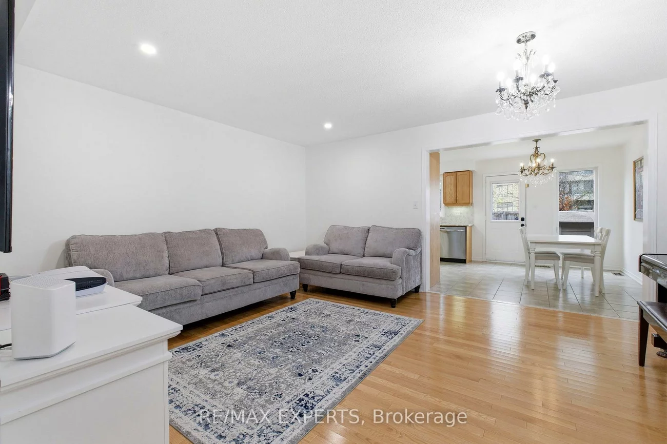 117, Revelstoke, Langstaff, Richmond Hill