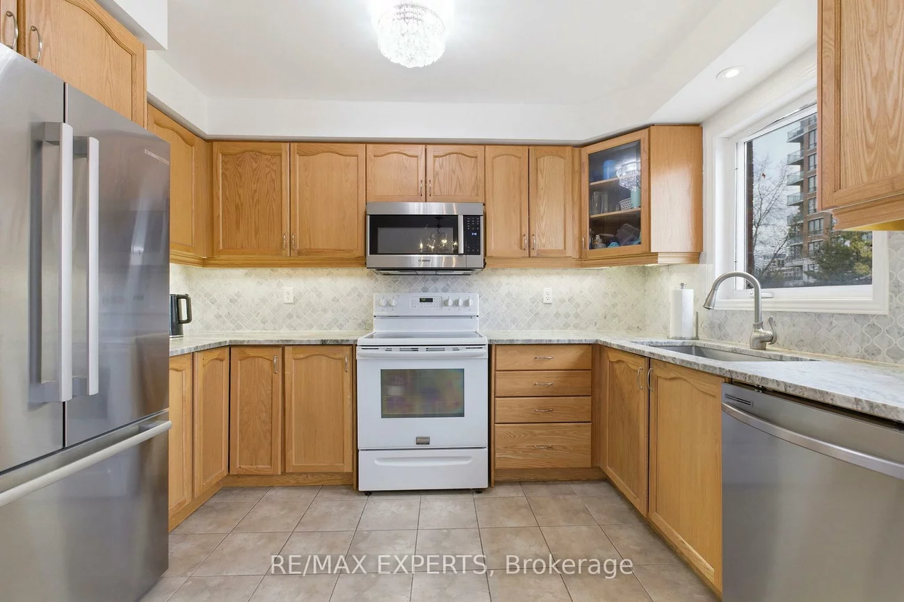 117, Revelstoke, Langstaff, Richmond Hill