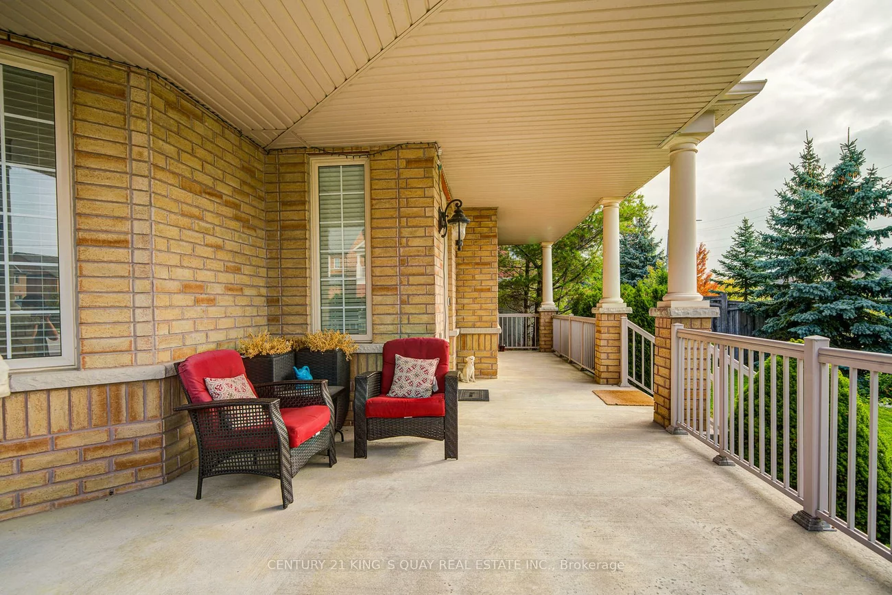 1, Lourakis, Jefferson, Richmond Hill