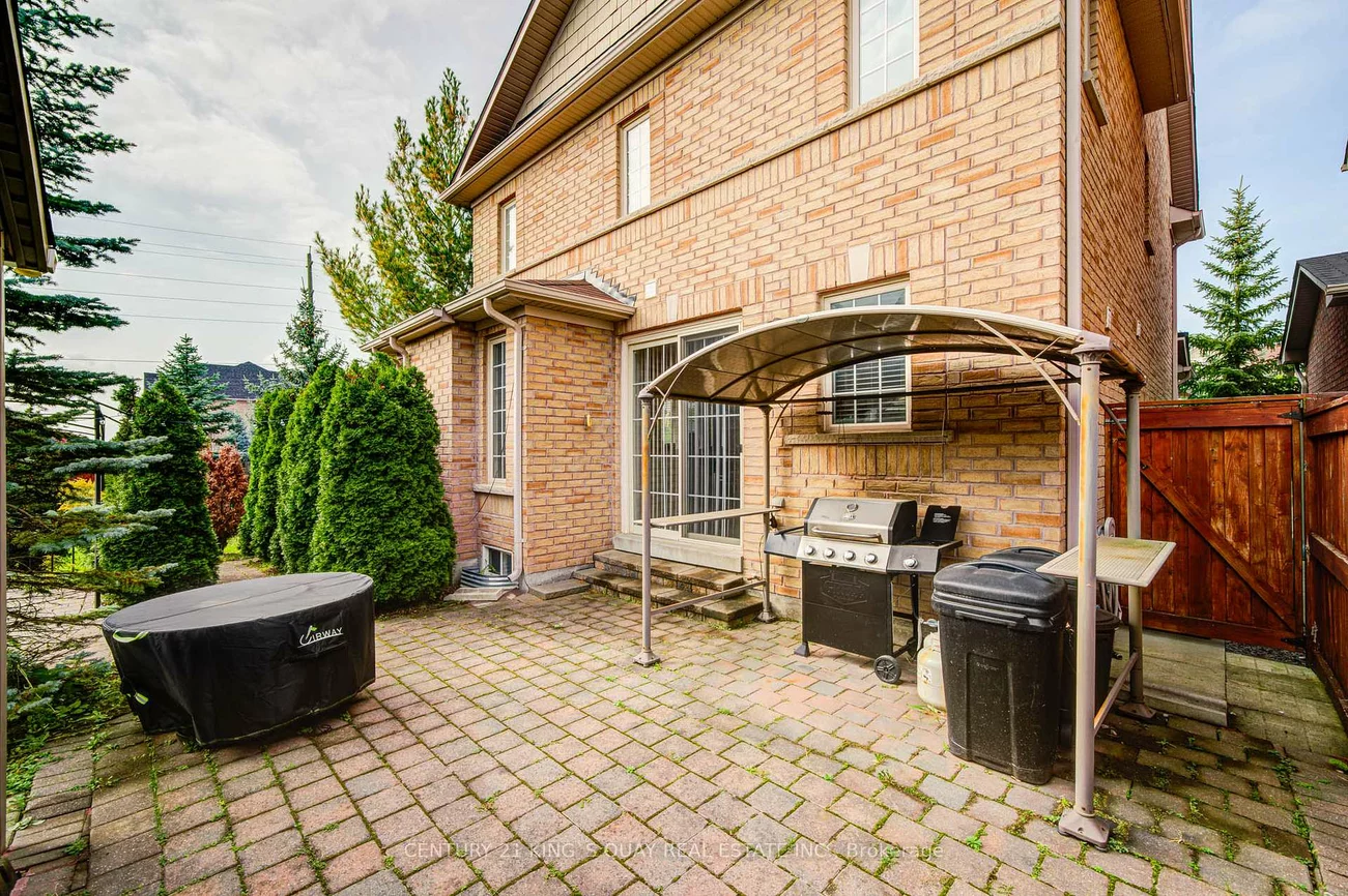 1, Lourakis, Jefferson, Richmond Hill