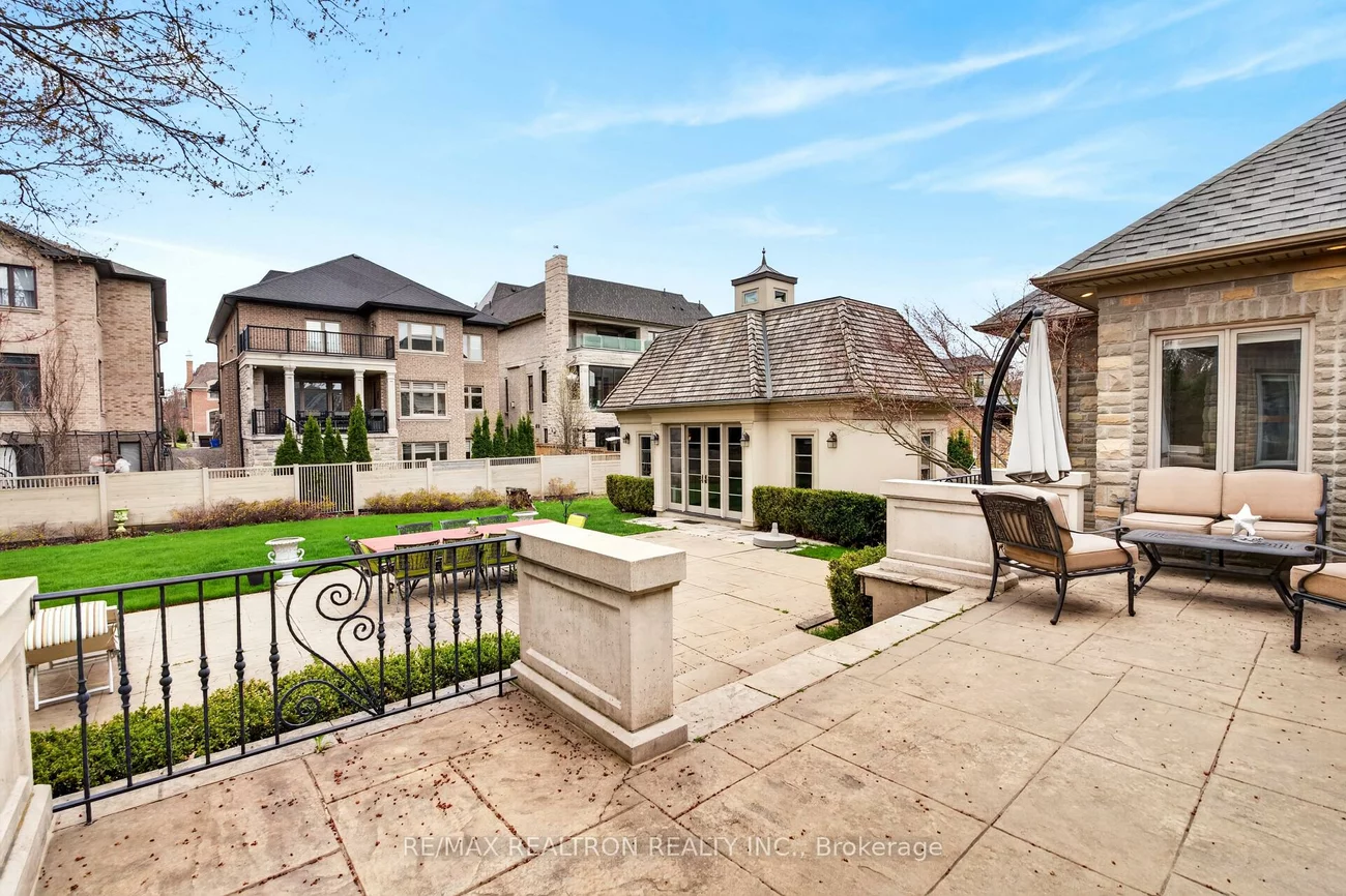 103, Duncan, Langstaff, Richmond Hill