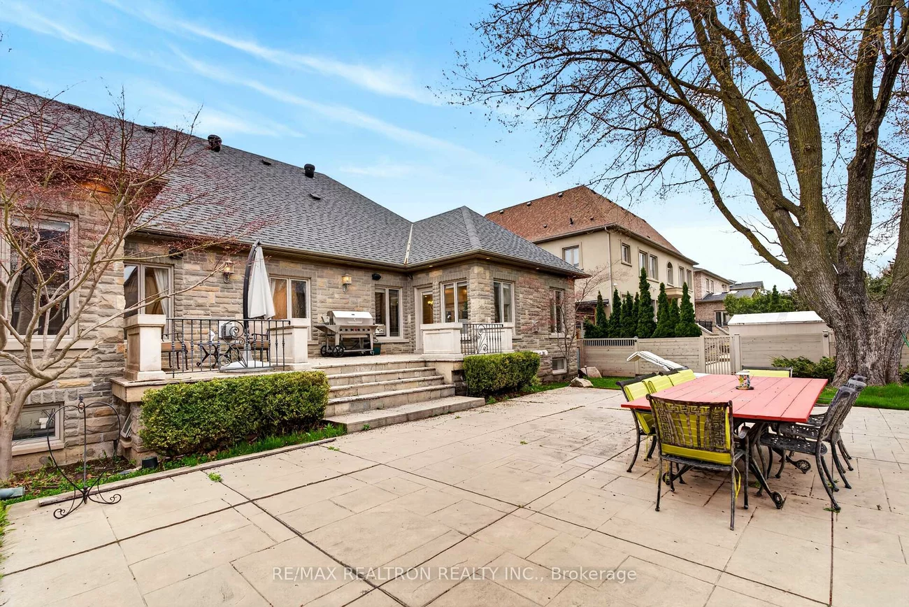 103, Duncan, Langstaff, Richmond Hill