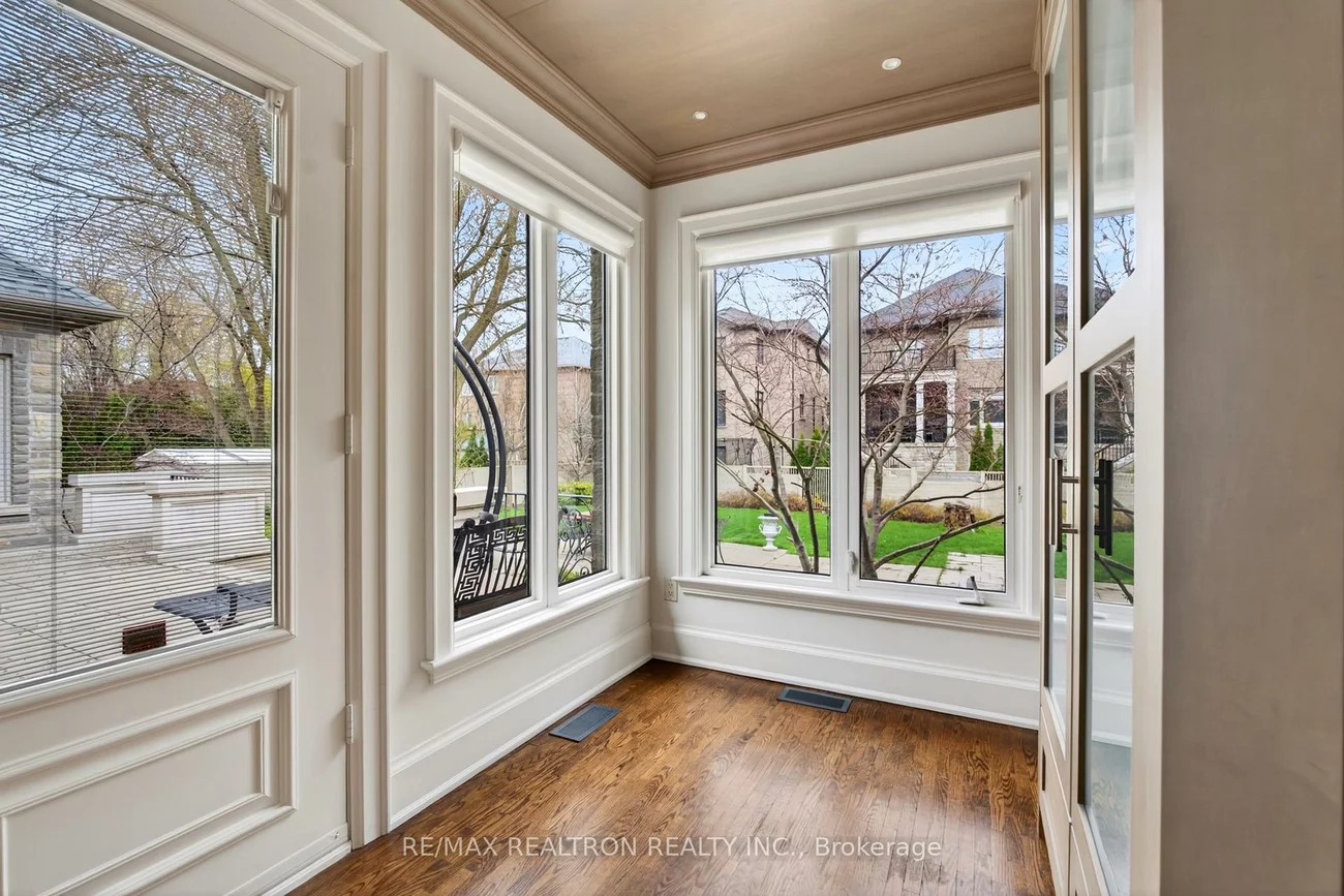 103, Duncan, Langstaff, Richmond Hill