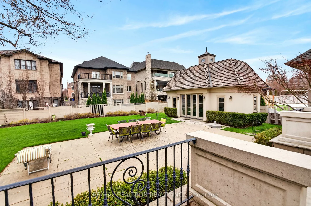 103, Duncan, Langstaff, Richmond Hill