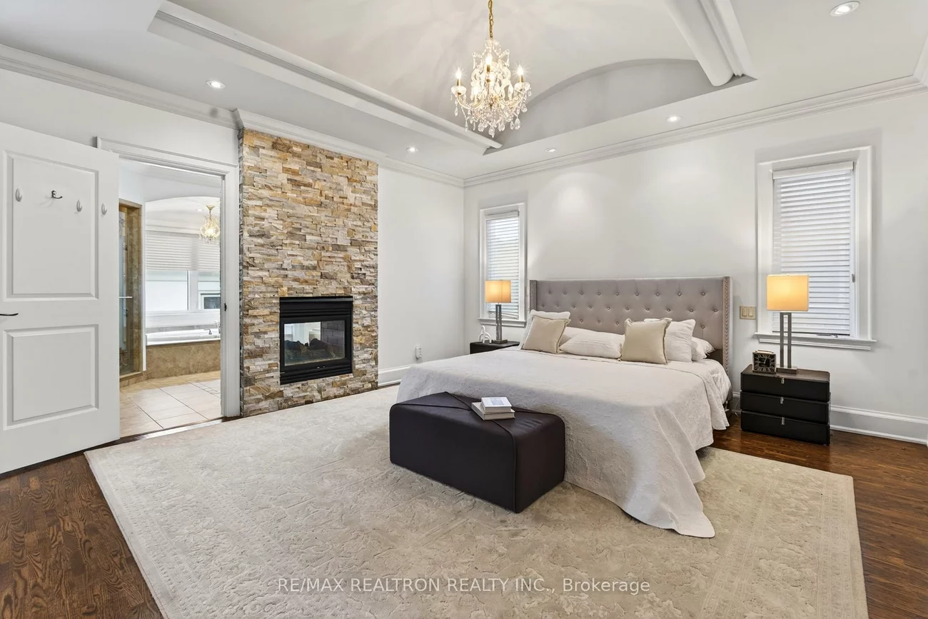 103, Duncan, Langstaff, Richmond Hill