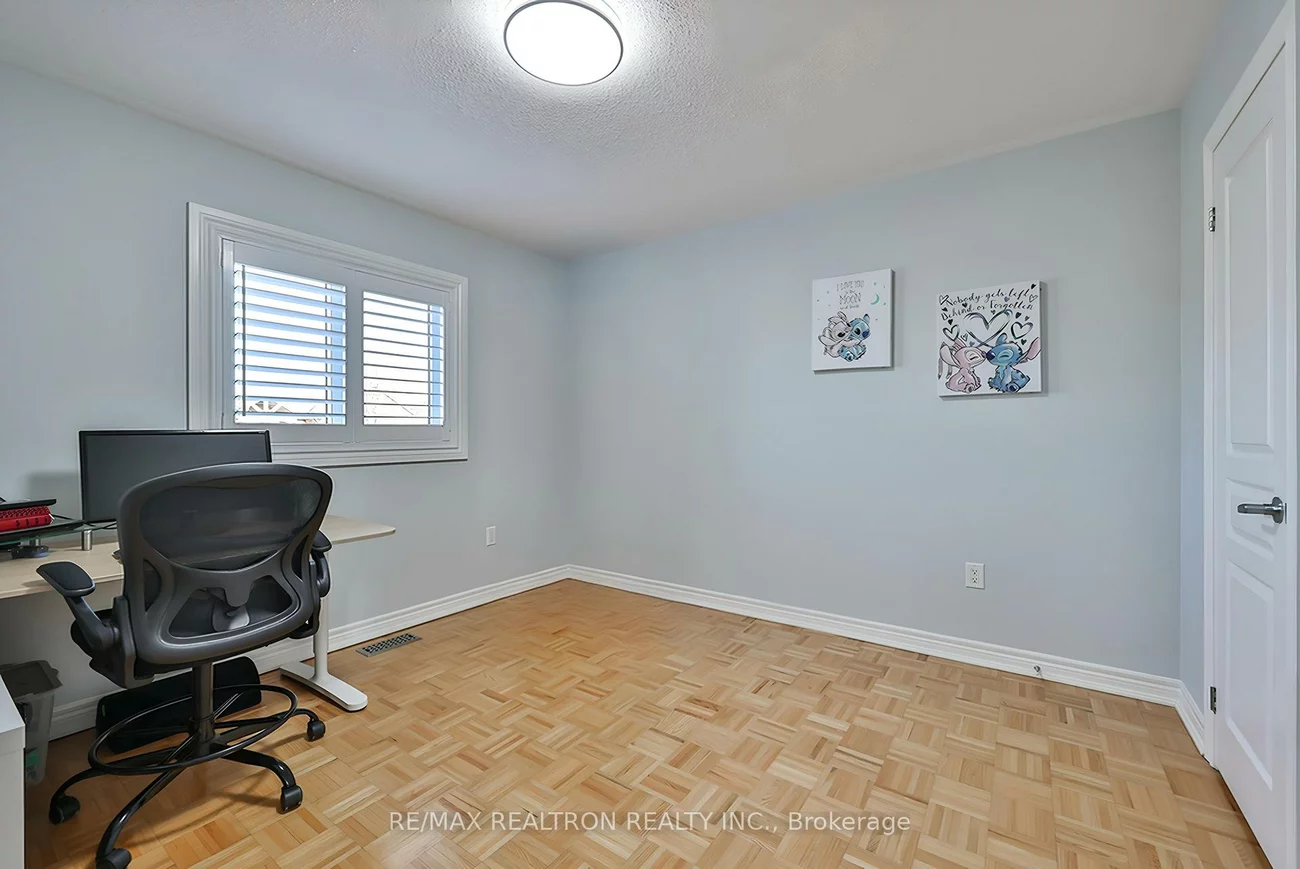 170, Silver Maple, Jefferson, Richmond Hill