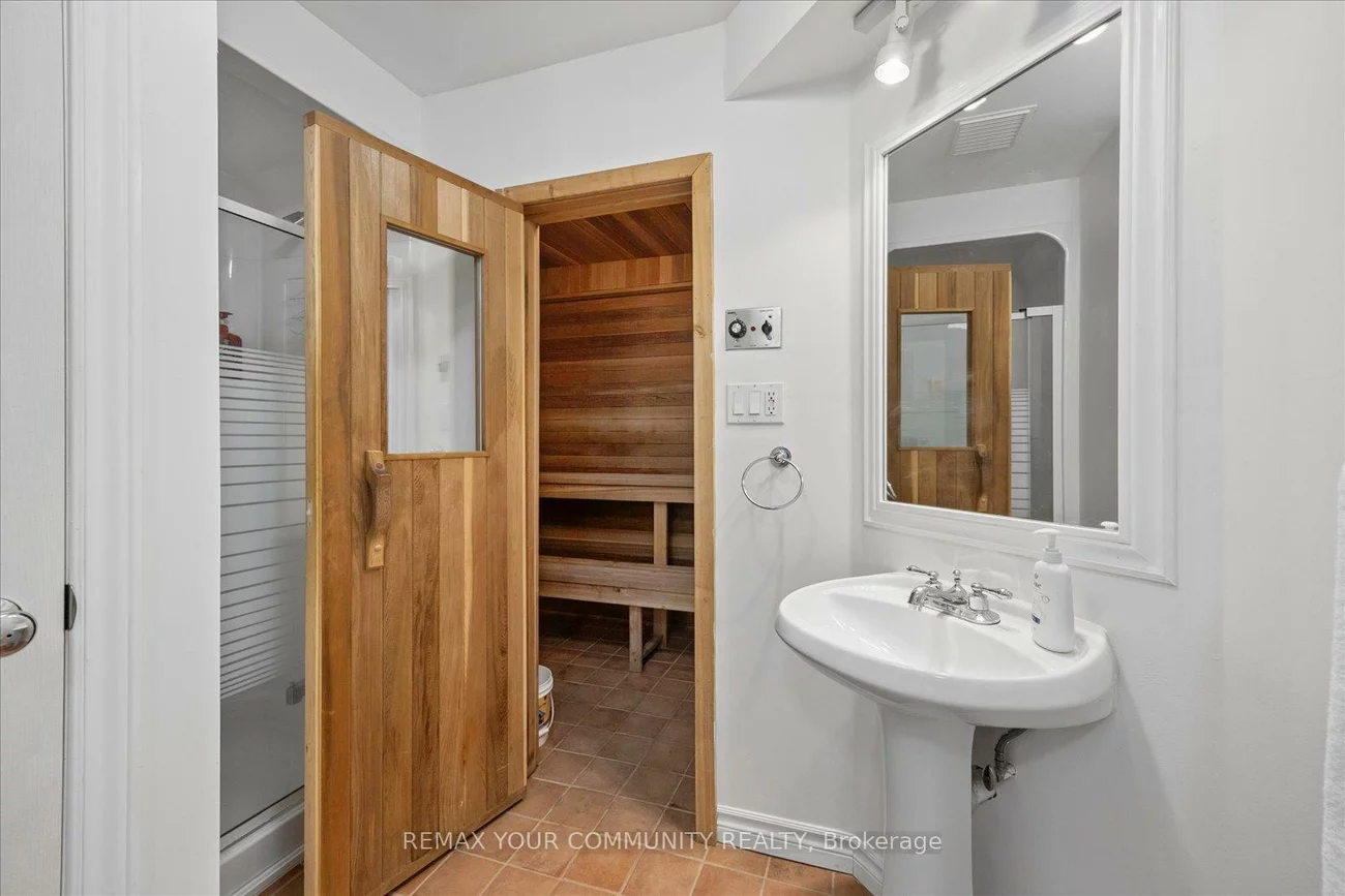 4, Marinucci, Mill Pond, Richmond Hill
