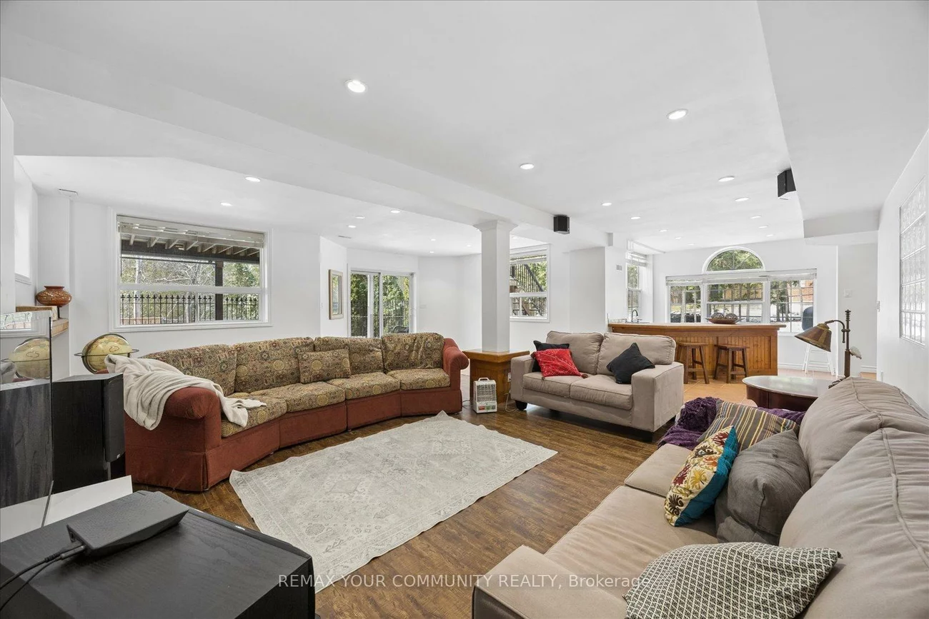 4, Marinucci, Mill Pond, Richmond Hill