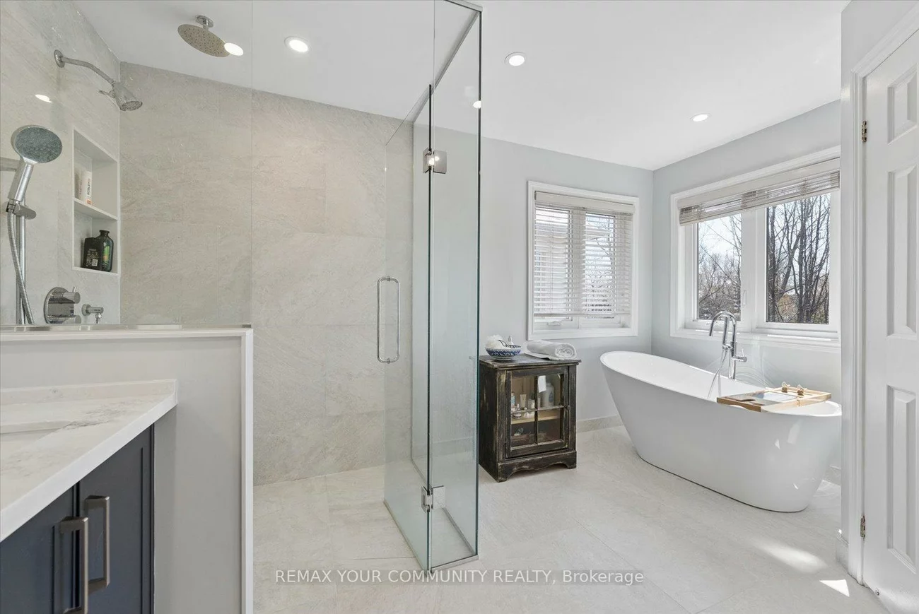 4, Marinucci, Mill Pond, Richmond Hill