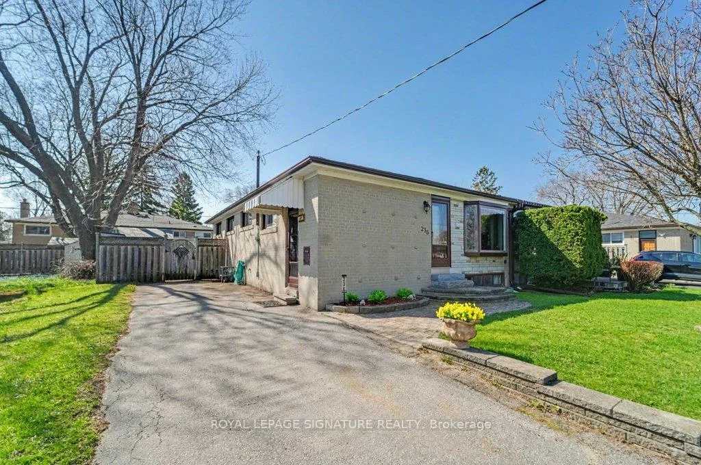 236, Ashlar, Crosby, Richmond Hill