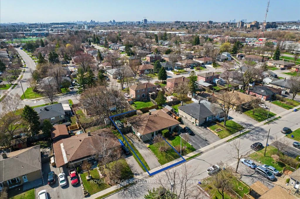 236, Ashlar, Crosby, Richmond Hill