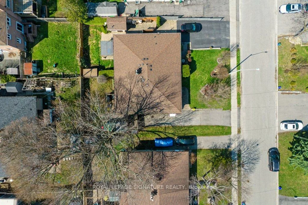 236, Ashlar, Crosby, Richmond Hill