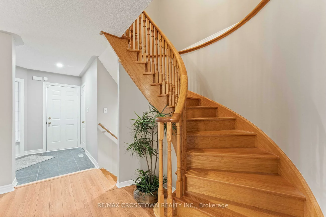 9, Coral, Oak Ridges, Richmond Hill