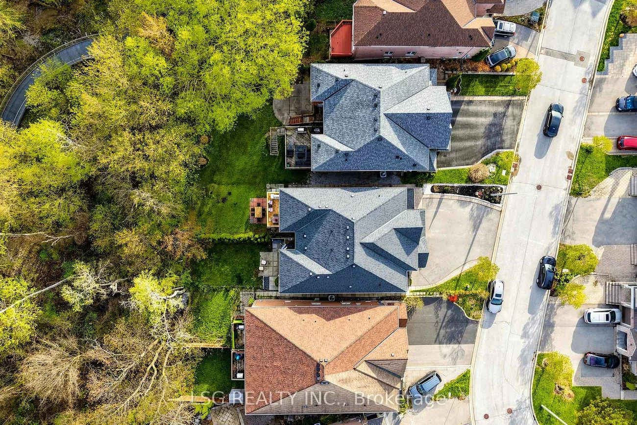 69, Gamble Glen, Westbrook, Richmond Hill