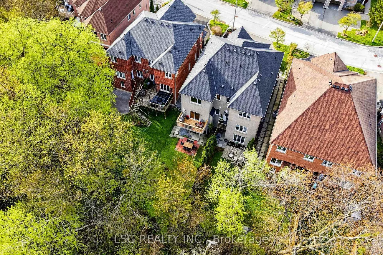69, Gamble Glen, Westbrook, Richmond Hill