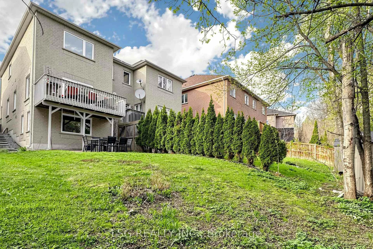 69, Gamble Glen, Westbrook, Richmond Hill