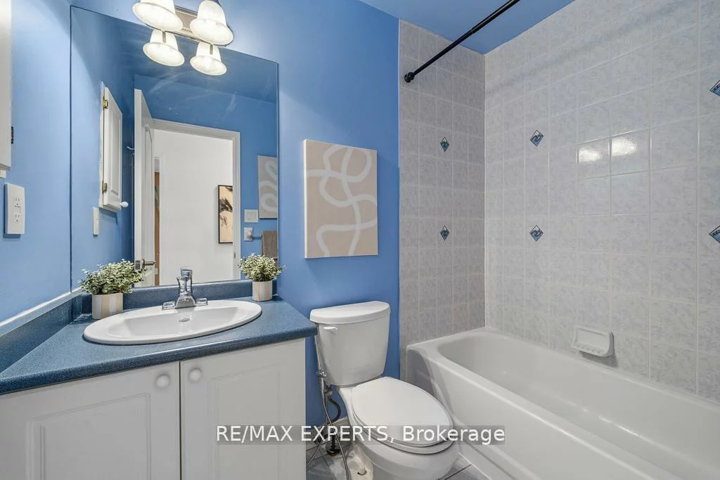 62, Colonial, Oak Ridges Lake Wilcox, Richmond Hill
