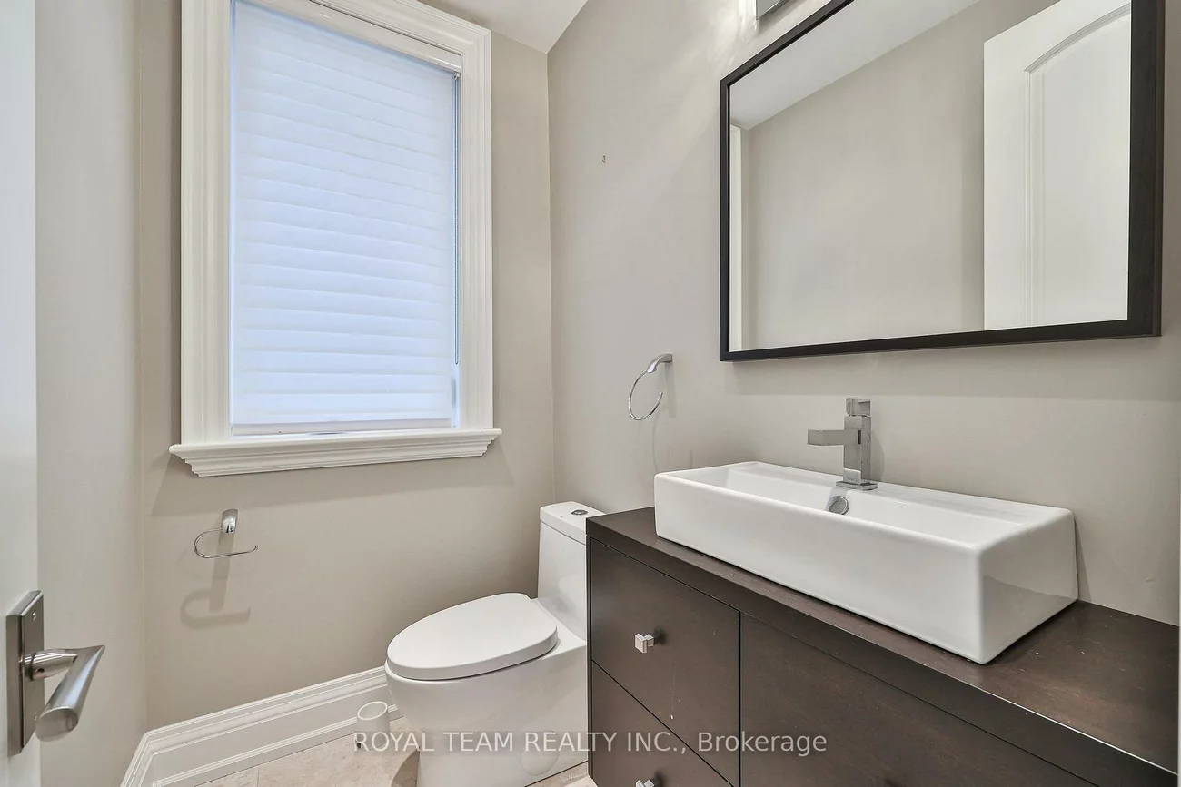 130, Elmwood, Harding, Richmond Hill