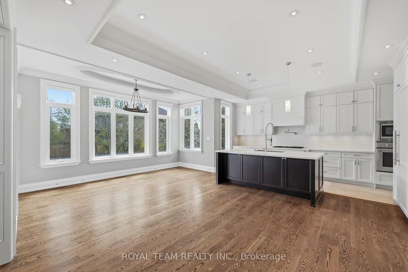 130, Elmwood, Harding, Richmond Hill