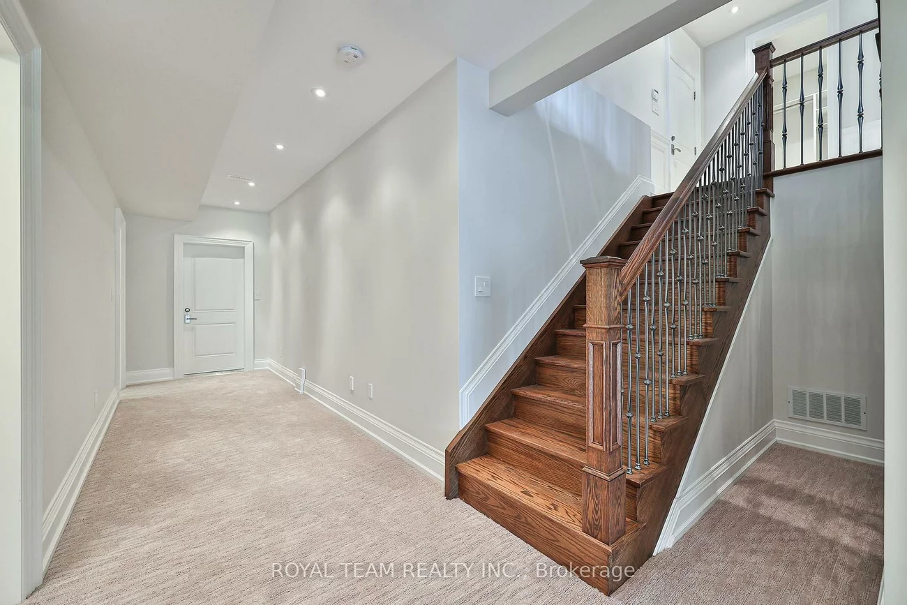 130, Elmwood, Harding, Richmond Hill