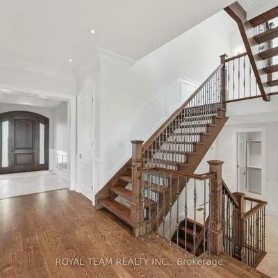130, Elmwood, Harding, Richmond Hill