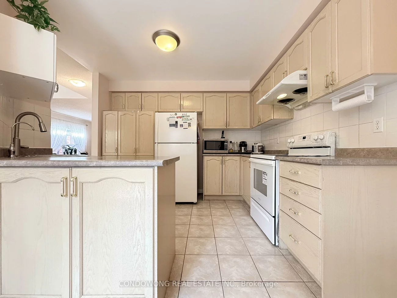 77, Bassett, Langstaff, Richmond Hill