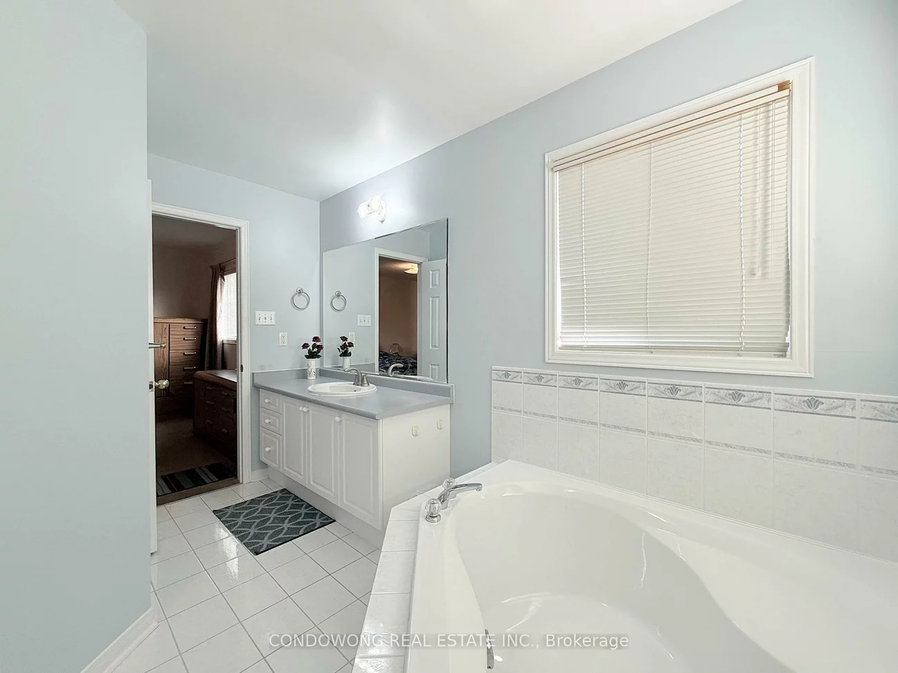 77, Bassett, Langstaff, Richmond Hill