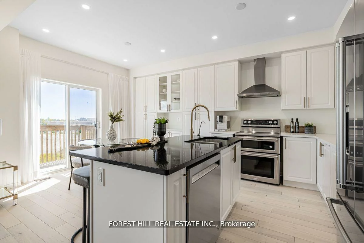 16, Hartney, Rural Richmond Hill, Richmond Hill