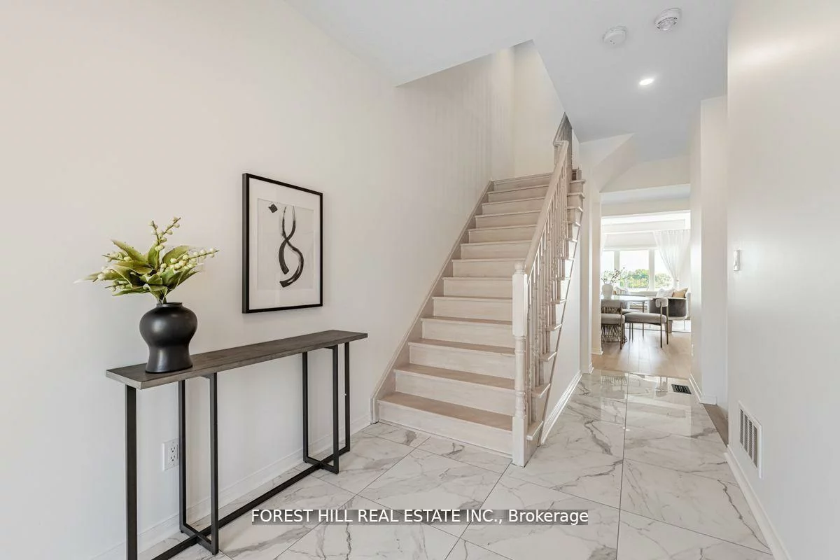 16, Hartney, Rural Richmond Hill, Richmond Hill