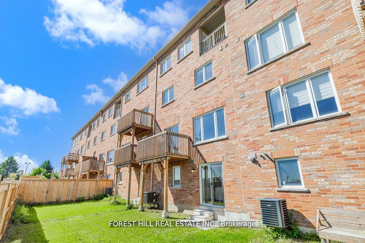 16, Hartney, Rural Richmond Hill, Richmond Hill