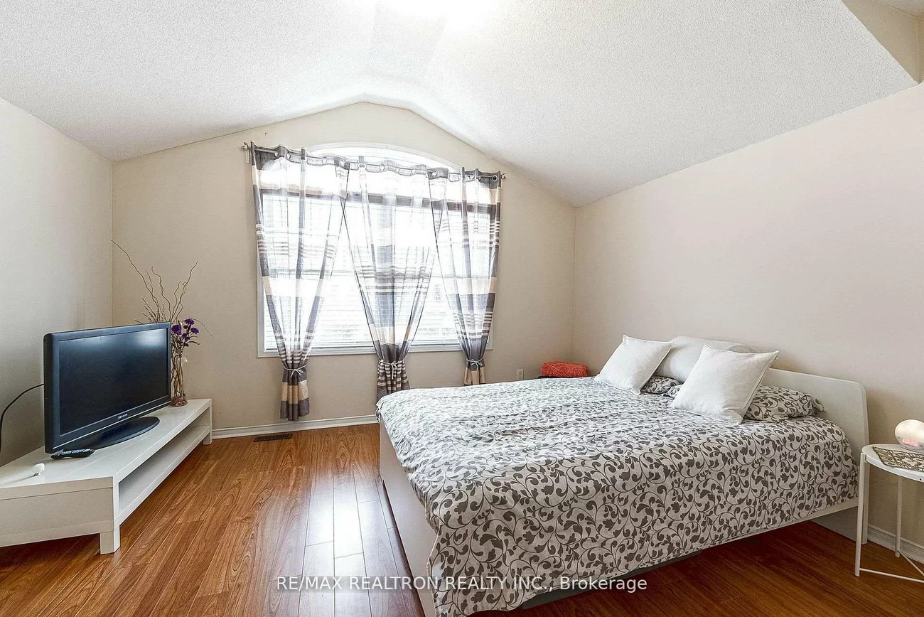 15, Brumstead, Jefferson, Richmond Hill