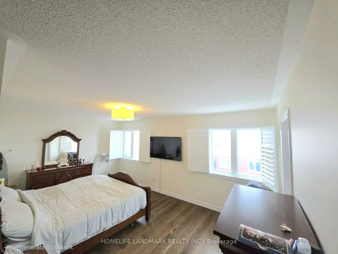 41, Mansard, Jefferson, Richmond Hill