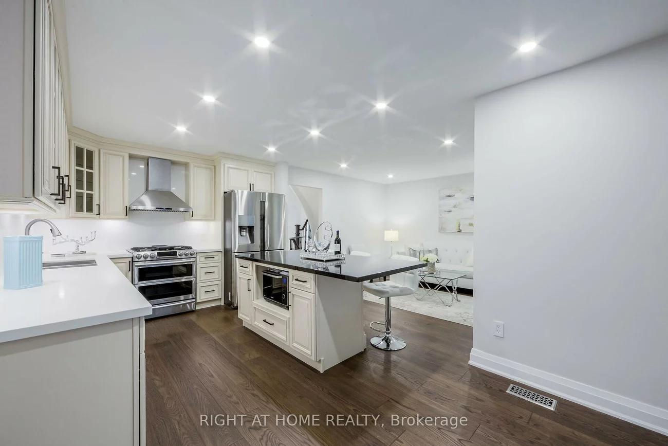 1, Tiffany, South Richvale, Richmond Hill