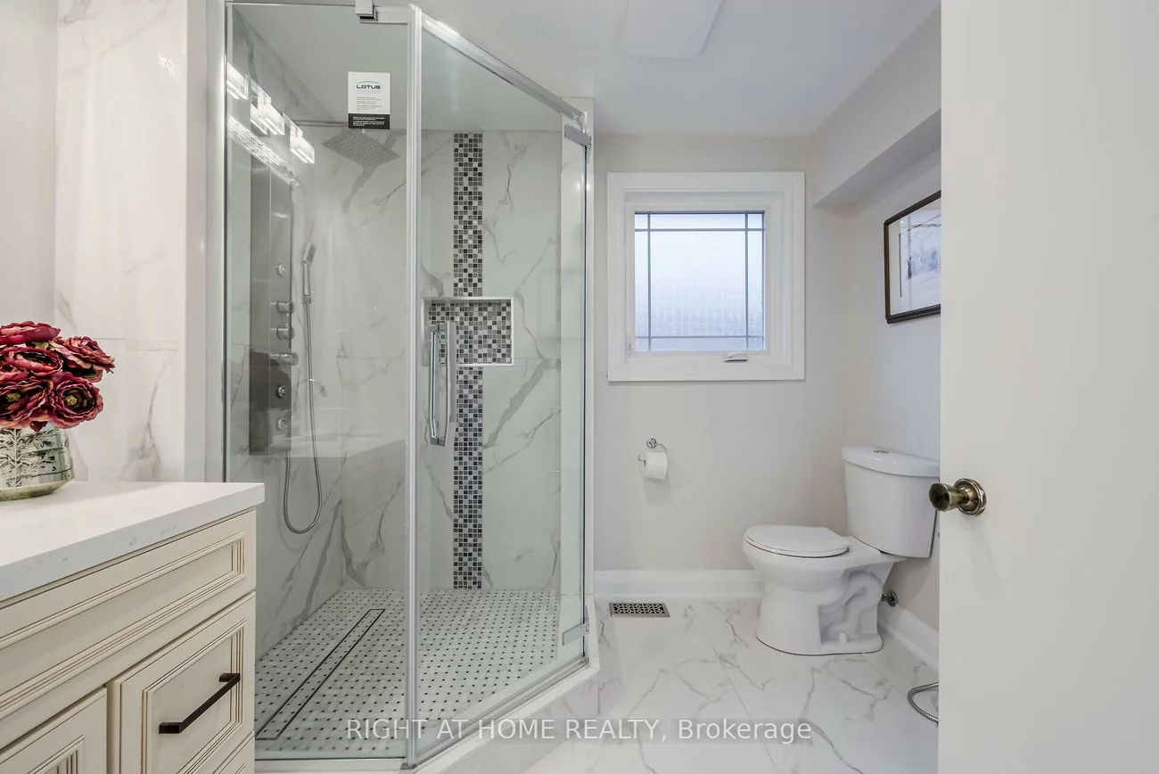 1, Tiffany, South Richvale, Richmond Hill
