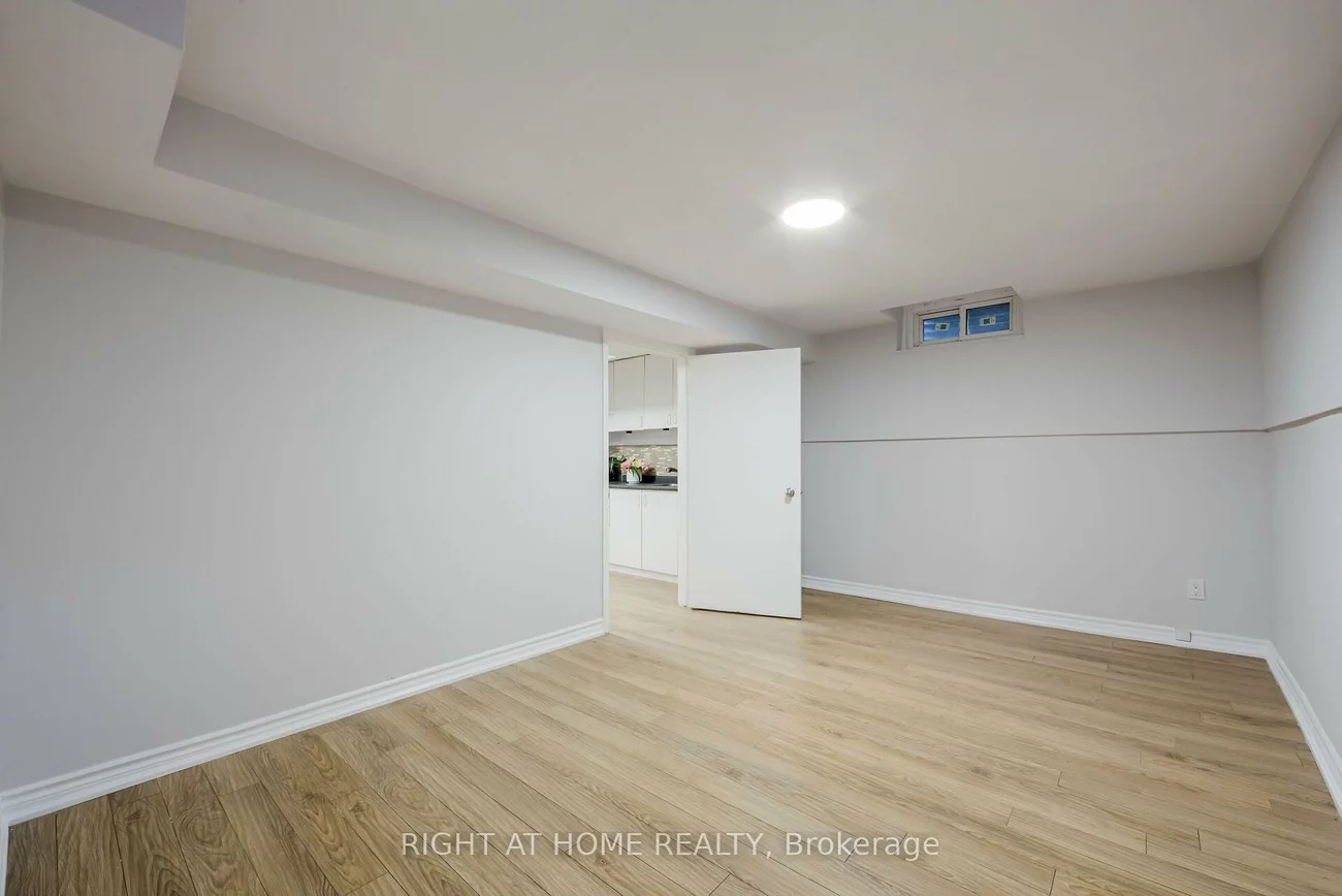 1, Tiffany, South Richvale, Richmond Hill