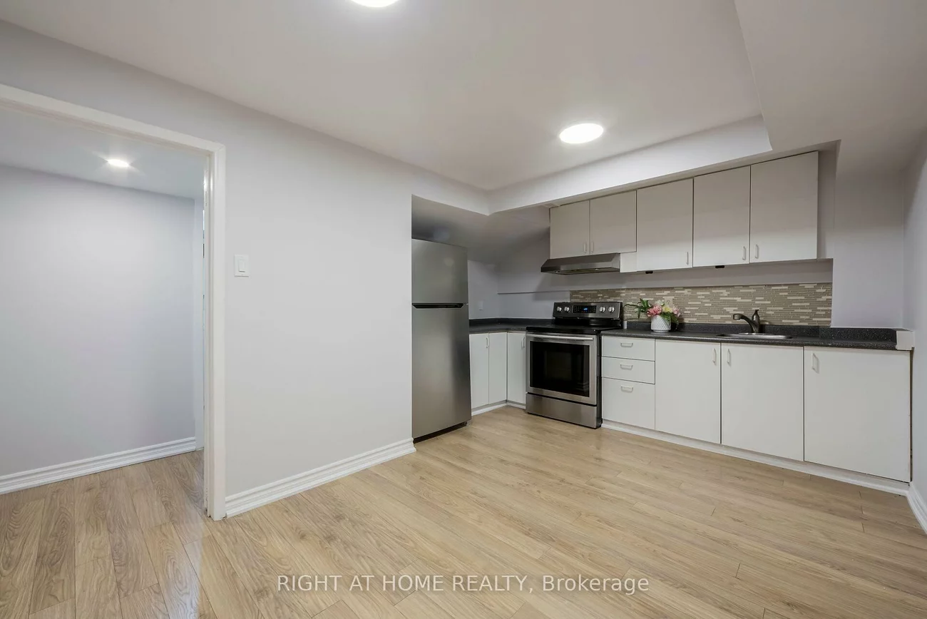 1, Tiffany, South Richvale, Richmond Hill