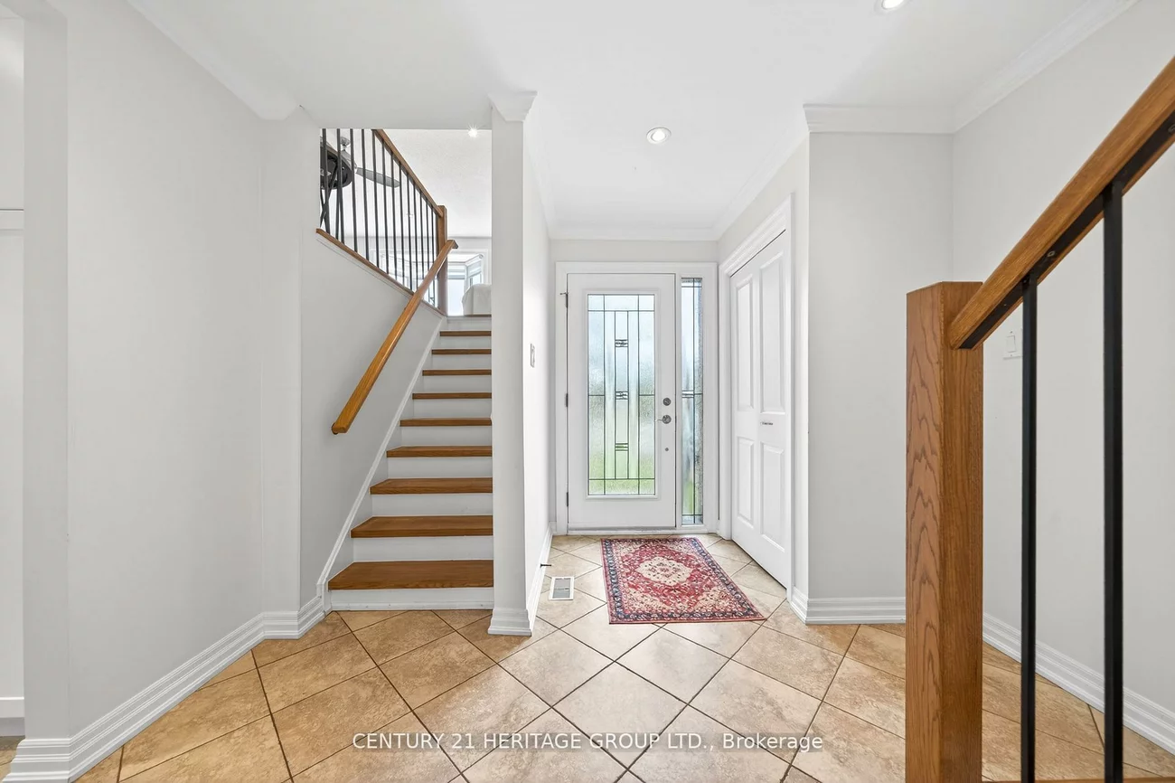 64, Coventry, Crosby, Richmond Hill