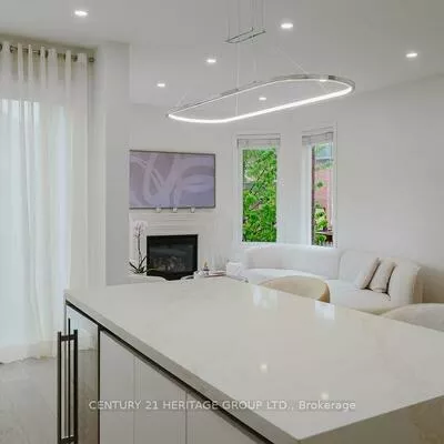 21, Thistle, Jefferson, Richmond Hill