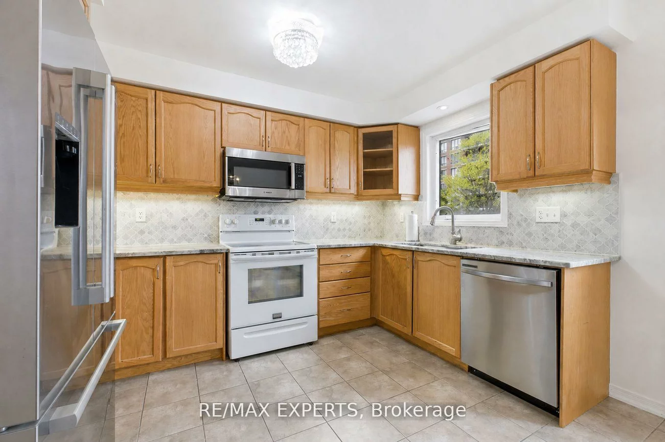 117, Revelstoke, Langstaff, Richmond Hill