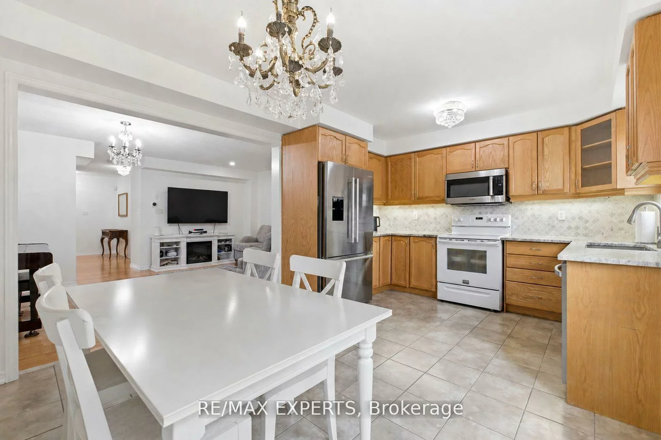 117, Revelstoke, Langstaff, Richmond Hill
