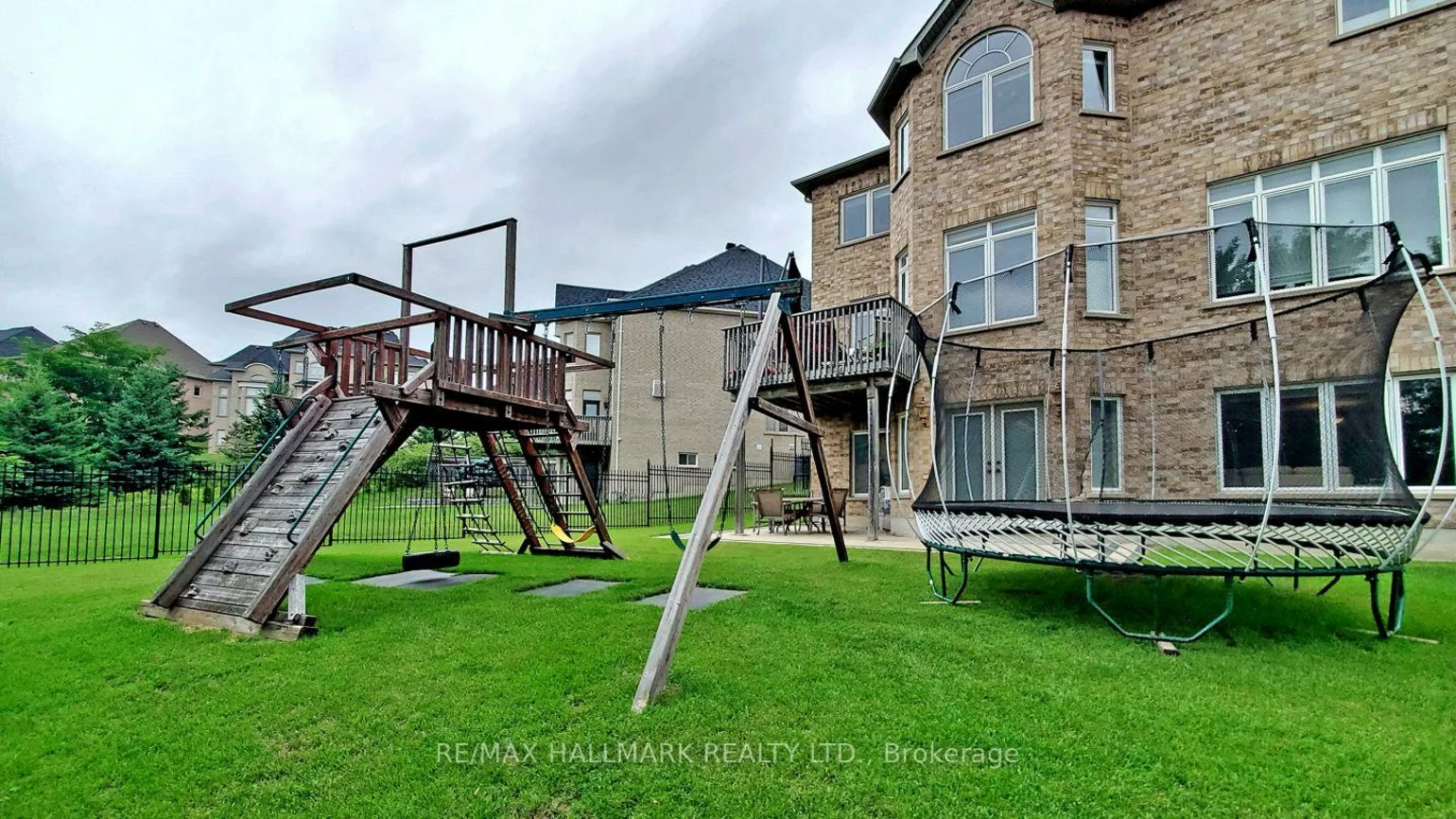 12, Sachet, Oak Ridges Lake Wilcox, Richmond Hill