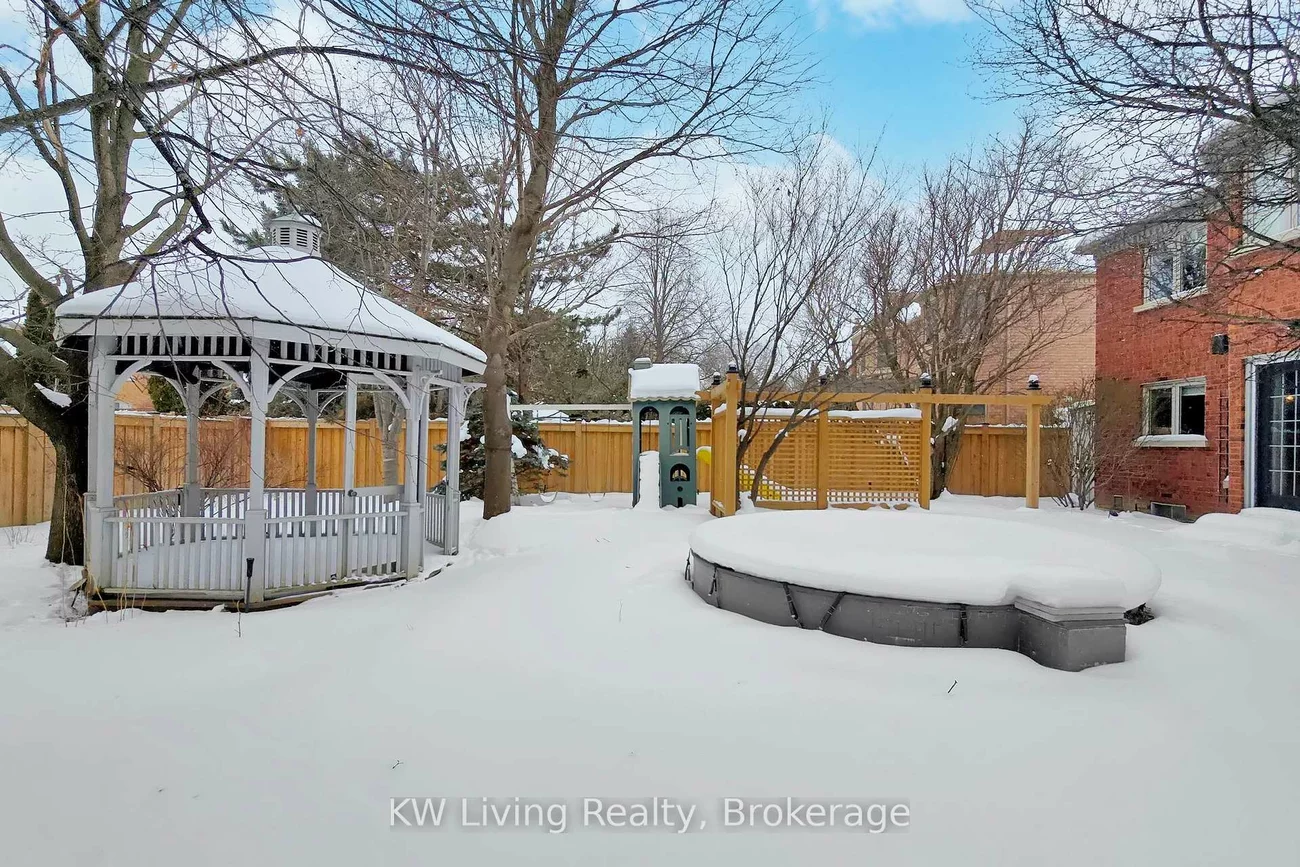 24, Highview, Bayview Hill, Richmond Hill