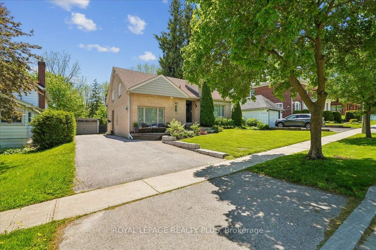 42, Roseview, Crosby, Richmond Hill